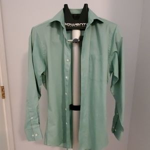 Van Heusen Wrinkle free button down stripe detail